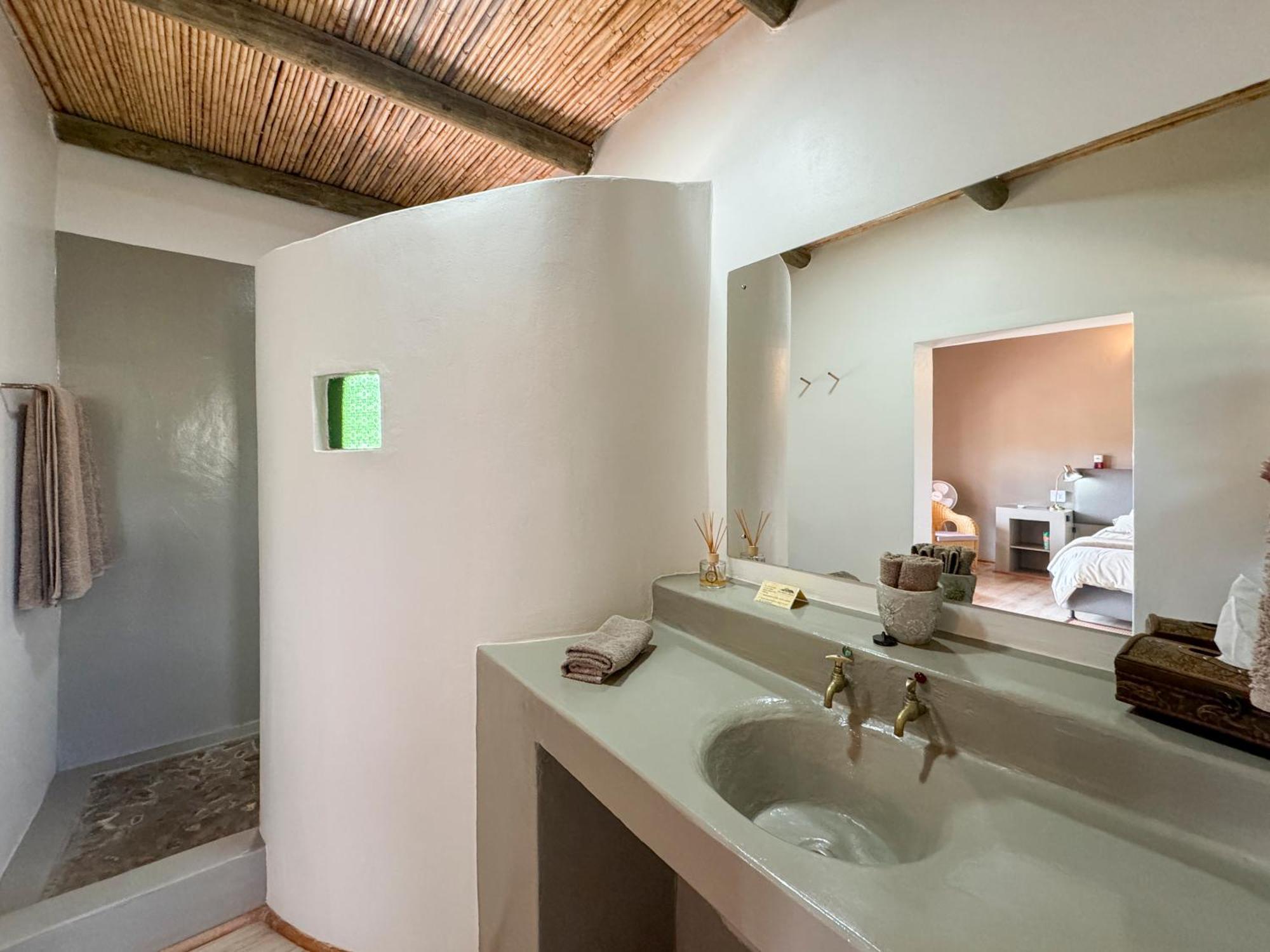 Thabile Lodge Oudtshoorn Kültér fotó