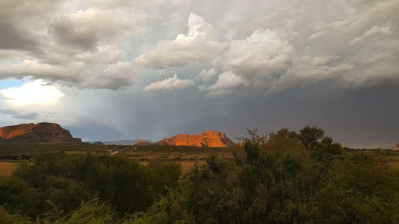 Thabile Lodge Oudtshoorn Kültér fotó